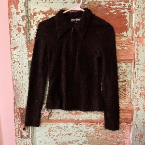 💜 Free with purchase of $15. BISOU BISOU SWEATER SZ. M but fits like small